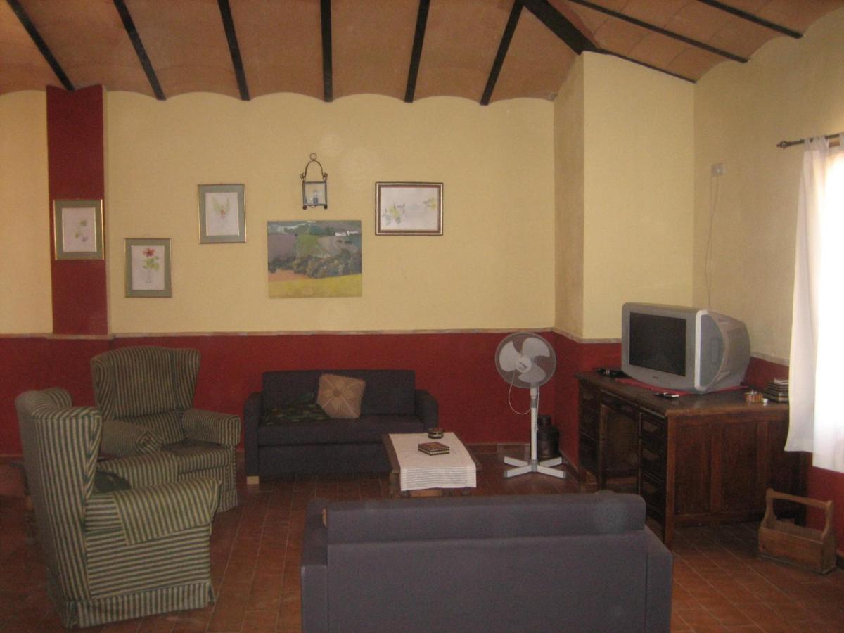 Molino Jabonero Pension Villanueva del Trabuco Buitenkant foto